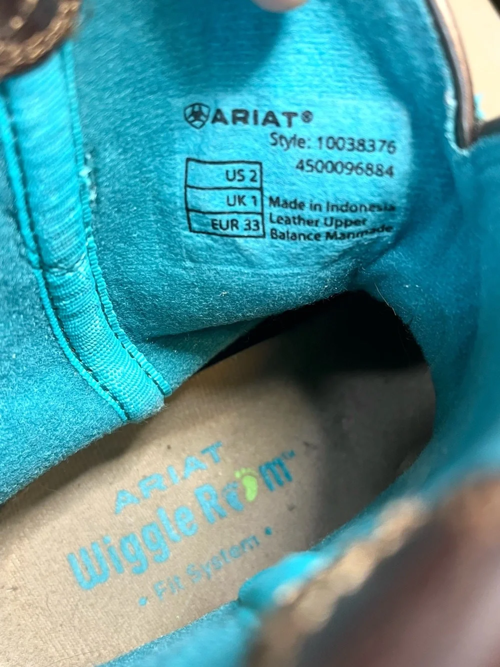 Ariat kid fatbaby